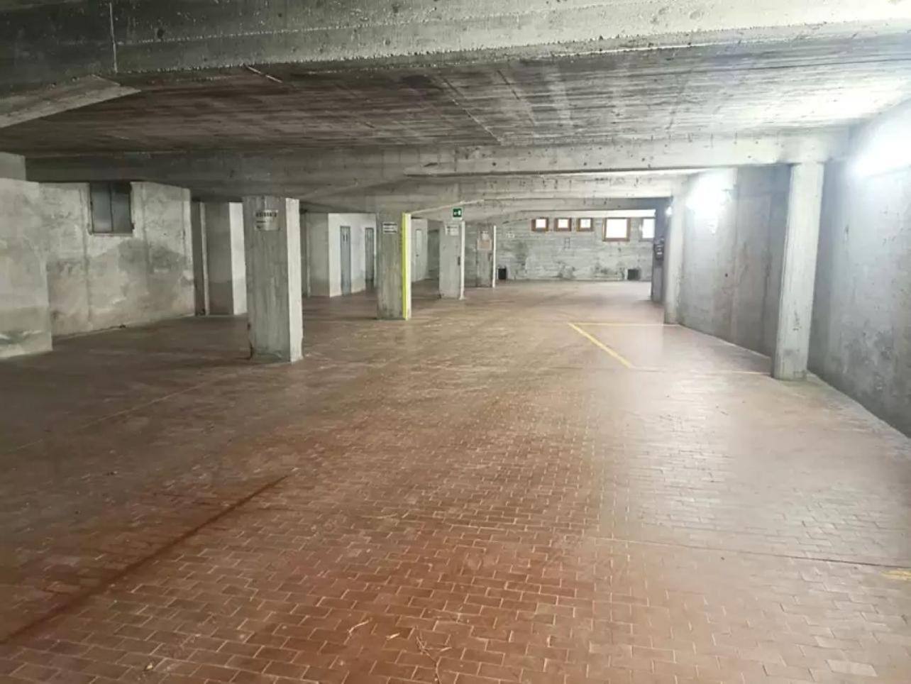 普拉托讷沃斯Zona Portici公寓 外观 照片